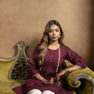 Home Rikto kurti kutaj